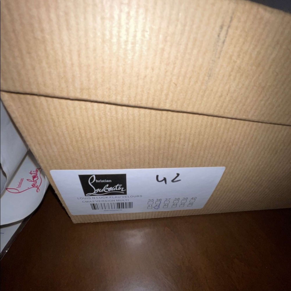 BRAND NEW Christian Louboutin’s SIZE 9/42 - Picture 6 of 8